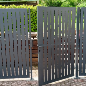 VERTICAL PANEL
